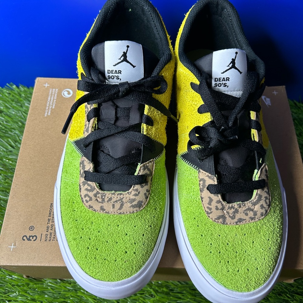 Jordan series .03 “Dear 90’s”. NWT - No box top - Picture 2 of 4